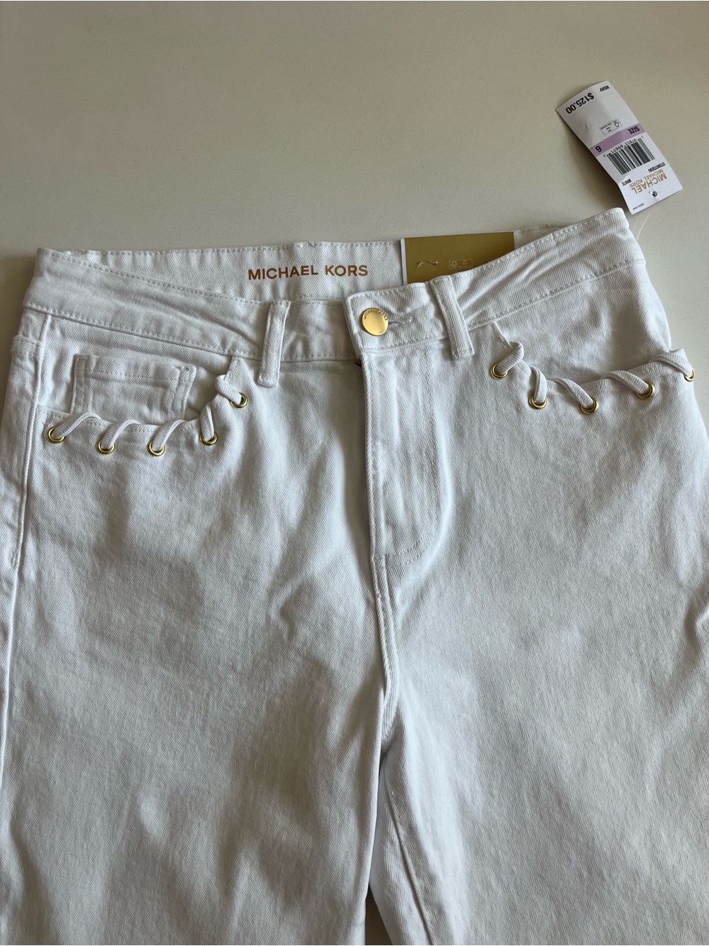 Michael Kors NWT White Selma Corp Flare Jeans with Whip Stitching, Size 6 - Picture 4 of 6